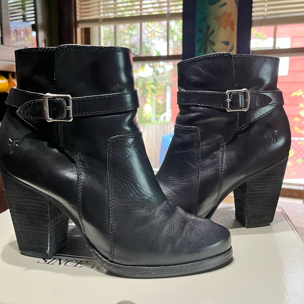 Frye Women’s Patty Riding Bootie with Chunky Heel and Buckle Detail